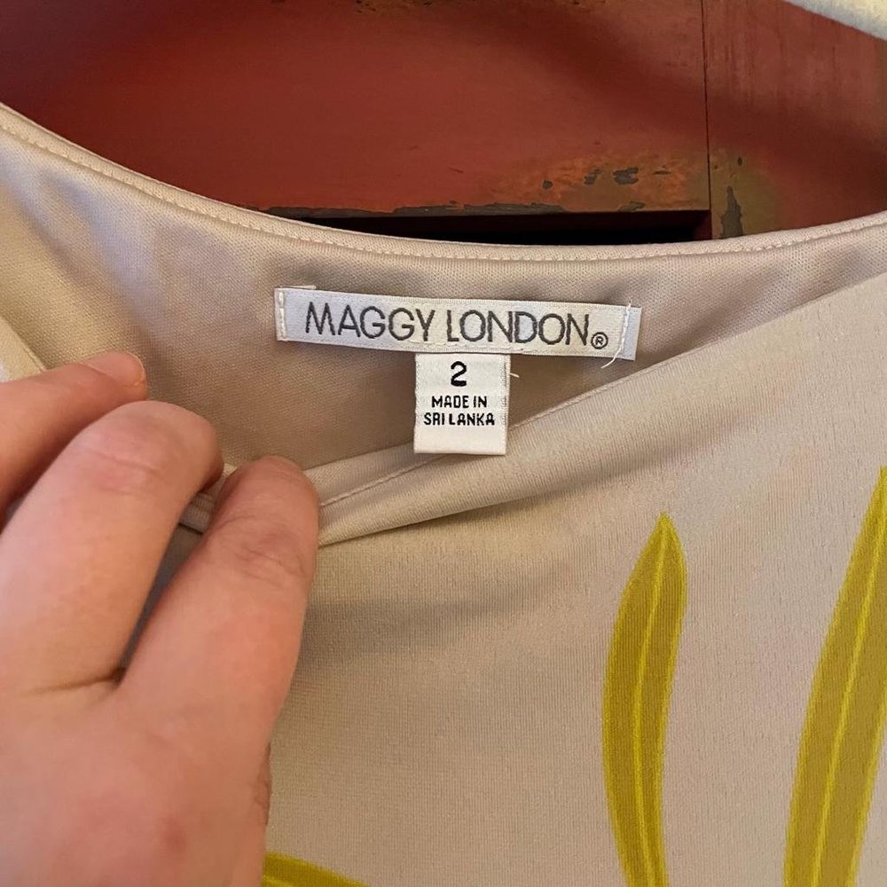 Bundle - 4 Dresses - image 3